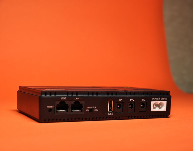 Безперебійник для роутеру UPS 12В 10400 мАг 18 Вт (для модема/роутера) ups10400mAh18w фото